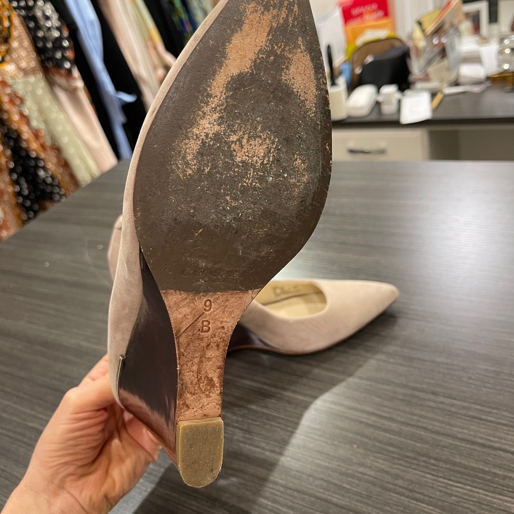 Tan Coach wedge heels tan and dark silver - Picture 5 of 5